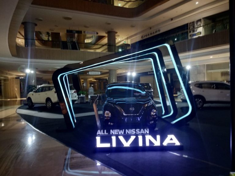 Nissan Livina Exhibition Inseason